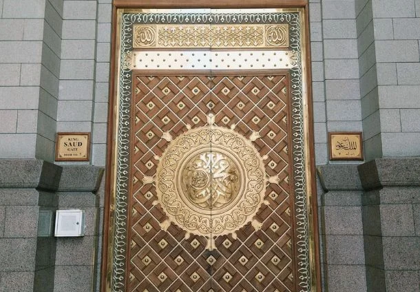 22 Days Shifting Gold Hajj Package