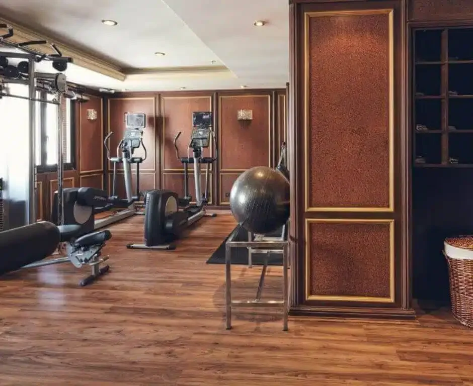 Dallah Taibah Hotel — fitness area
