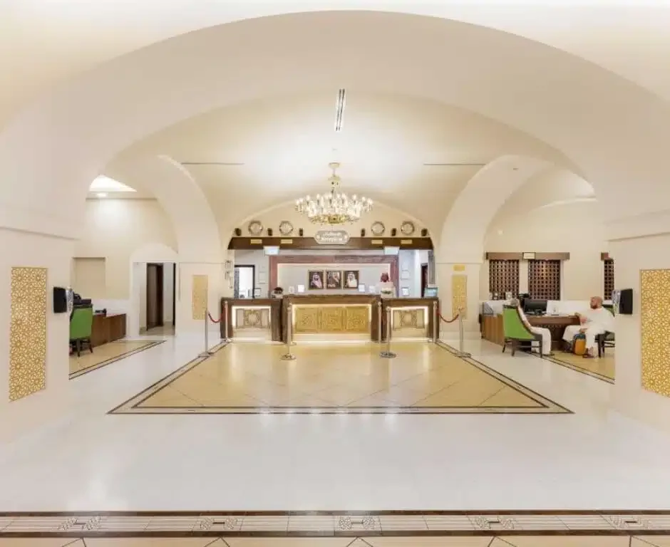 Anjum Hotel Makkah — entrance