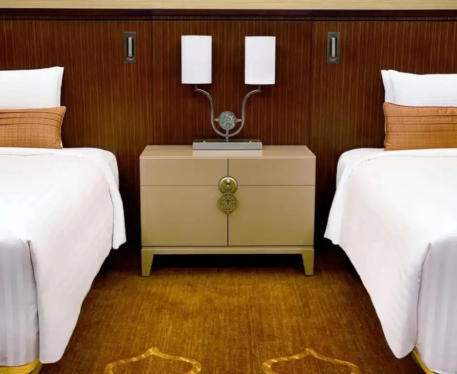 Jabal Omar Marriott Hotel — double single room