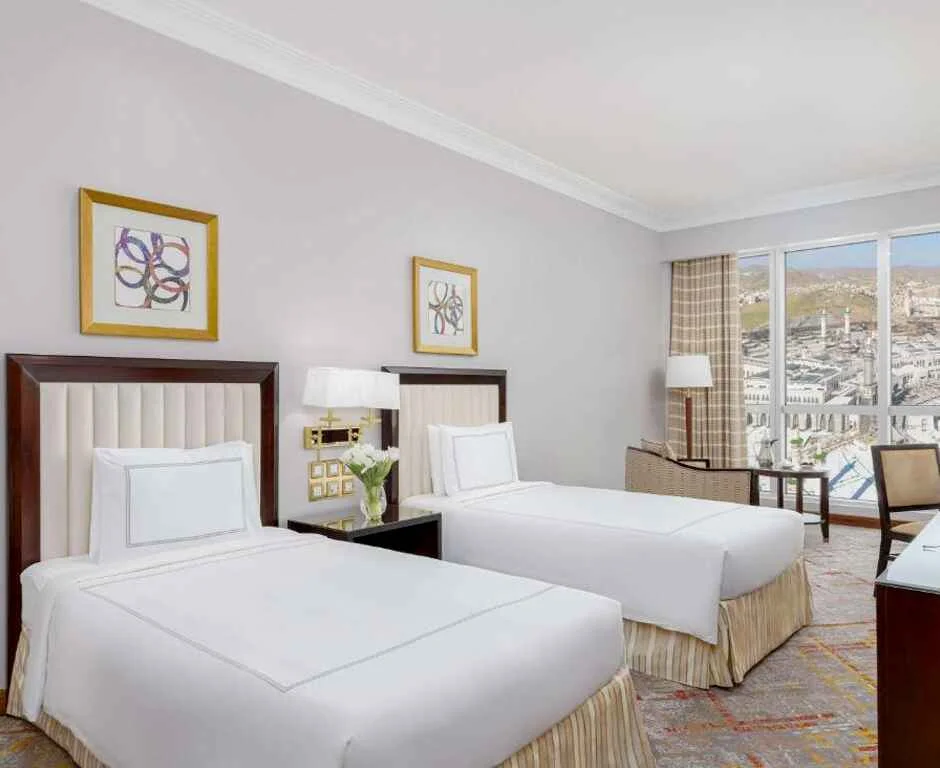 Swissotel Al Maqam Makkah — double room
