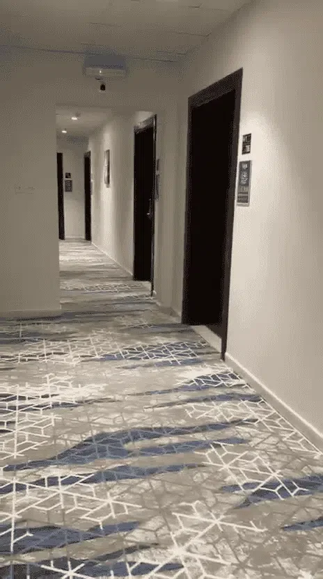 Zad Al Jawhara al aziziyah Makkah — corridor